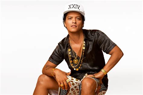 Bruno Mars on Working With 'Diva' Adele: 'She's Just a Superstar'