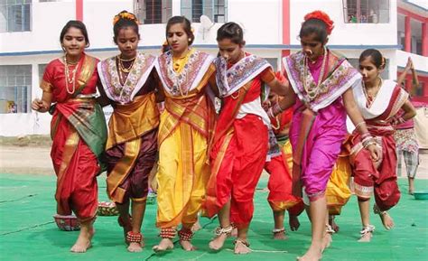 Koli Dance - Popular Folk Dance of Maharashtra