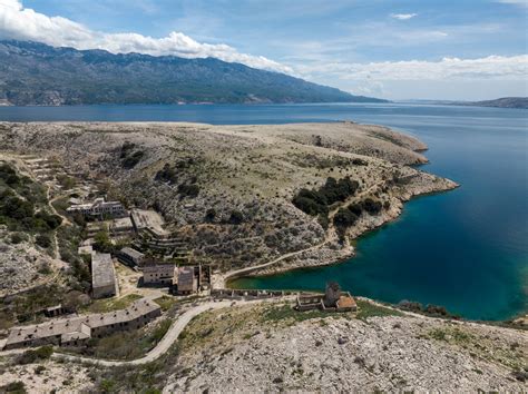 Image of Goli Otok by Luka Esenko | 1038902 | PhotoHound