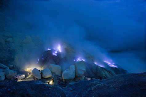 Kawah Ijen Volcano in Java 2024 - Rove.me