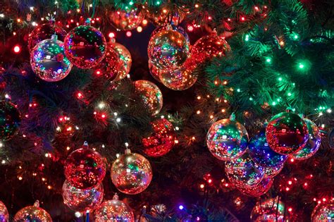 49 Christmas Zoom Backgrounds That Even Santa Claus Himself Would ...