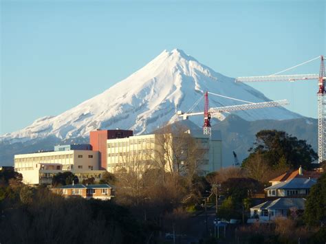 Ellingtons in New Zealand: Taranaki Base Hospital