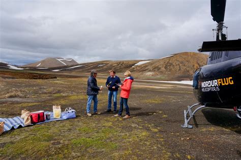 Helicopter Tours - see amazing Iceland from above!