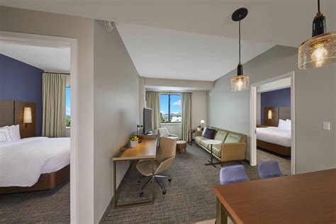 Residence Inn Oahu Kapolei Hotel (Kapolei (HI)) - Deals, Photos & Reviews