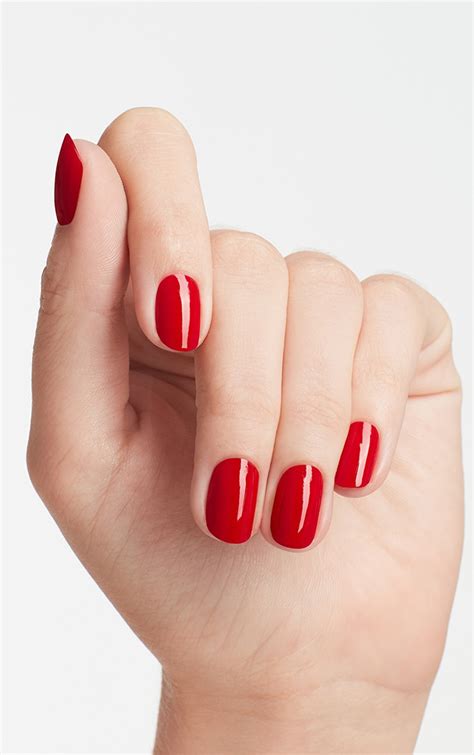 Opi Classic Nail Lacquer Big Apple Red | PrettyLittleThing