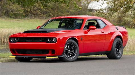 Combien coûtera cette Dodge Challenger SRT Demon 170 aux enchères ...