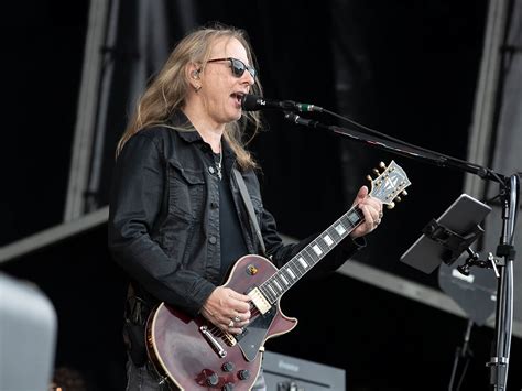 Alice In Chains’ Jerry Cantrell confirms he’s working on more solo material