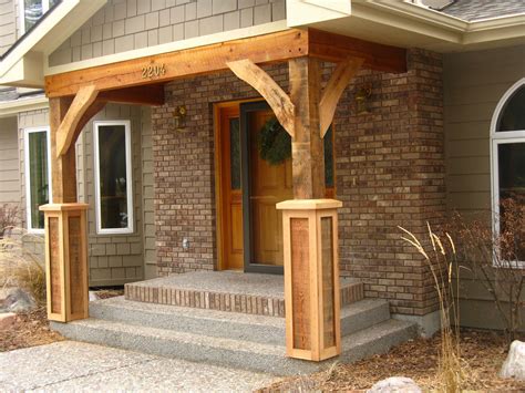 I like the timbers on this front porch | Front porch design, Front ...