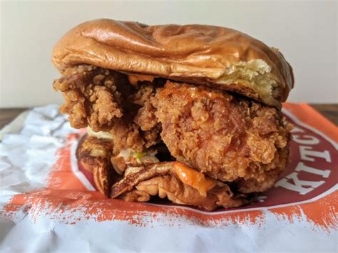 Review: Popeyes - Spicy Chicken Sandwich