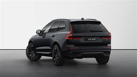 2024 Volvo XC60 gains black styling pack