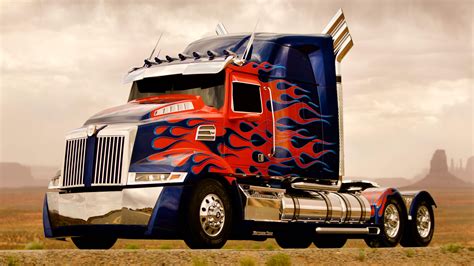 Optimus Prime Truck Wallpaper - WallpaperSafari