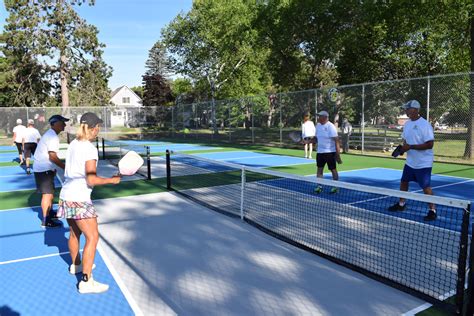 Pickleball courts complete, donated to city - Star Journal