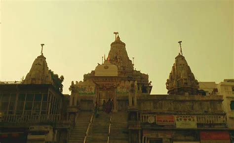 Udaipur Jagdish Temple - History, Timings, Darshan, Opening, Closing