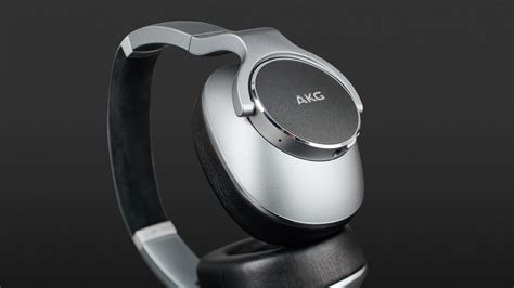 AKG N700NC Review | headphonecheck.com