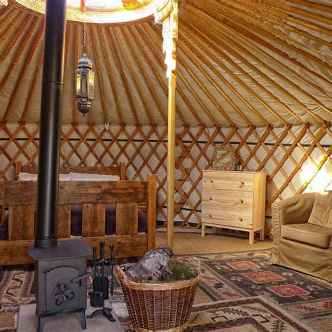 Kite Hill Yurts - Luxury Glamping in Wales