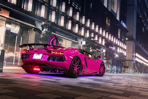 Pink Lamborghini Aventador Turns Heads In Tokyo - Types cars