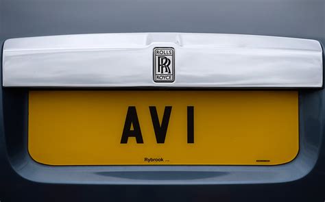 How to put a private plate on a car: the rules, regulations and ...