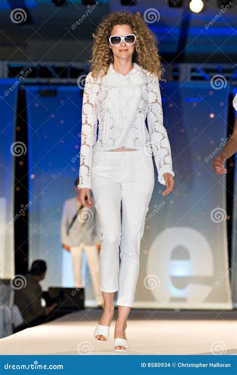 Saks Fifth Avenue Fashion Show Editorial Stock Image - Image of runway ...