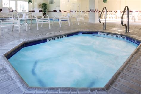 quad cities hotels indoor pool - Granville Chance