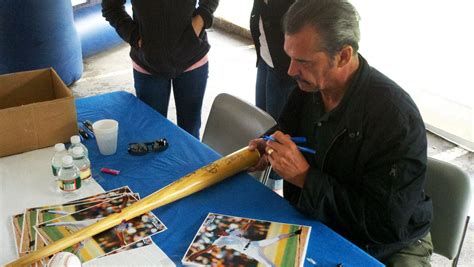 Jonathan's Autograph Signings: Ron Guidry (05/25/13)