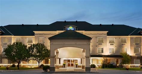 Days Inn Ottawa Airport C$ 120 (C̶$̶ ̶2̶9̶5̶). Ottawa Hotel Deals ...