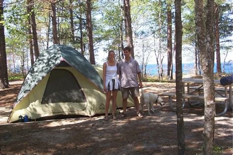 Your Guide to Camping in Pictured Rocks National Lakeshore : Pictured ...