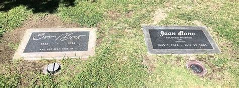 Frank Sinatra Gravesite (Cathedral City): UPDATED 2021 All You Need to ...