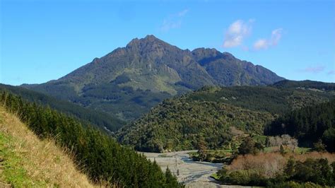 Mount Hikurangi (Gisborne District) - Alchetron, the free social ...