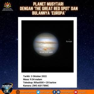 Planet Musytari dengan ‘The Great Red Spot’ dan bulannya ‘Europa’ – 3 ...