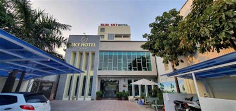 Sky Hotel, Bien Hoa (updated prices 2024)