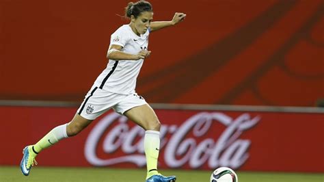 10 BEST FEMALE FOOTBALLERS IN THE WORLD! - 1SPORTS1