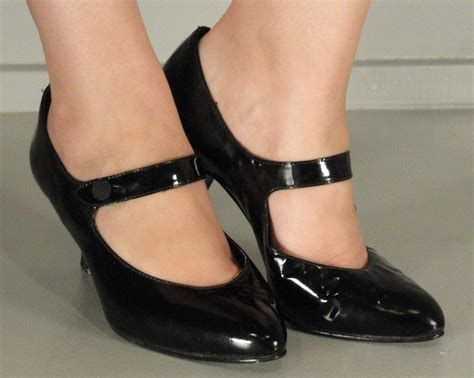 Black Patent Leather Vintage Mary Janes Shoes Heels Womens