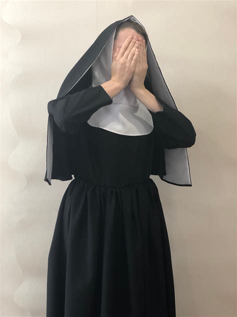 Nun costume Valak costume Nun habit Veil Nun's costume | Etsy