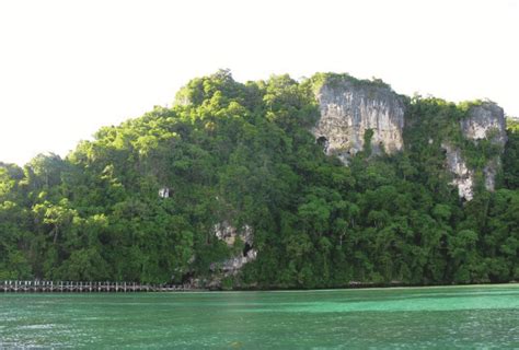 The Tabon Caves Complex in the Lipuun Point Reservation, Quezon ...