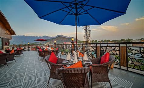 Hotel Downtown, Srinagar Start From AED 209 per night - Price, Address ...