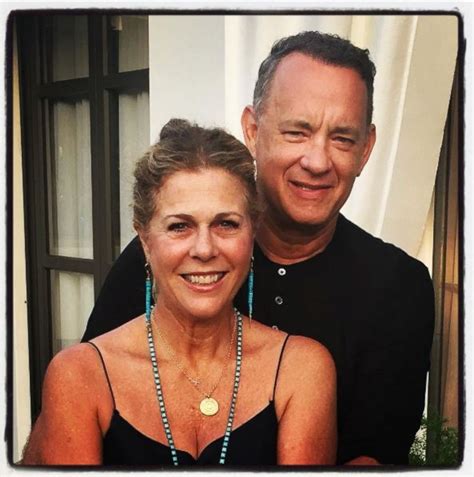 Rita Wilson and Tom Hanks celebrate 29 years of marriage Picture ...