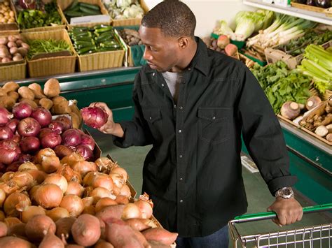 Best grocery stores open on Christmas Day in NYC