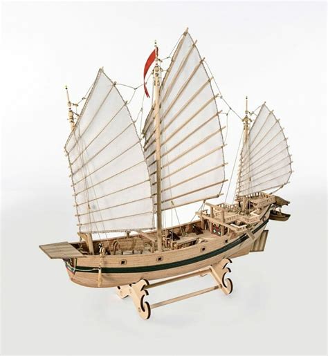 Chinese Pirate Junk Model Ship Kit - Amati (1421)