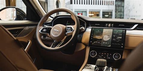 Jaguar F-PACE Interior | 2022 Jaguar F-PACE Interior Features, Photos