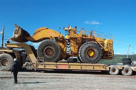 Heavy-Duty Mining Trailers & Tow Trucks - Mine Supply