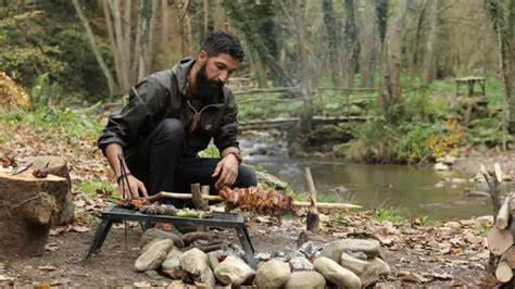 TRT Belgesel Açık Ateş sunucusu kim? (Yılmaz Öztürk) - Timeturk