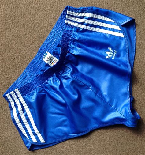 Adidas'Racer' shorts | กีฬา