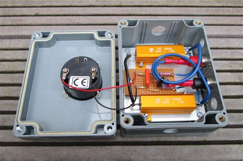 Capacitor discharger