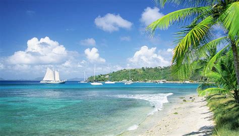 Money and duty-free in St Vincent and the Grenadines