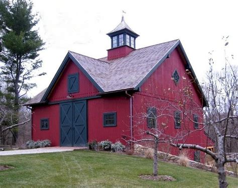 45 Beautiful Rustic and Classic Red Barn Inspirations — Freshouz Home ...