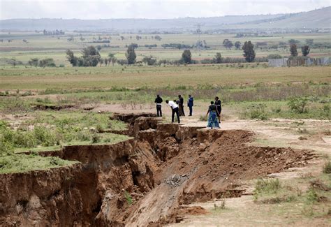 Is Africa Separating Via The Huge Crack Along The Rift Valley ? - Youth ...