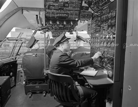 Boeing 377 Stratocruiser cockpit by Favphoto on DeviantArt