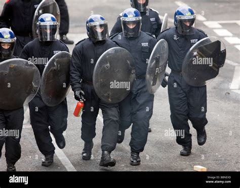 London Police officers undergoing specialist training at the ...