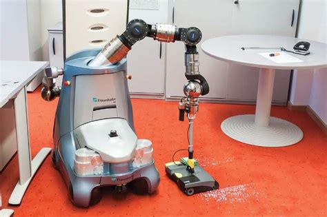 Robot cleaner can empty bins and sweep floors | New Scientist