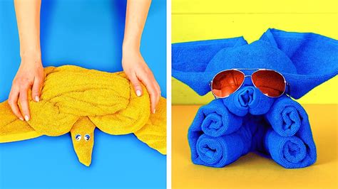 22 CREATIVE TOWEL FOLDING IDEAS - YouTube